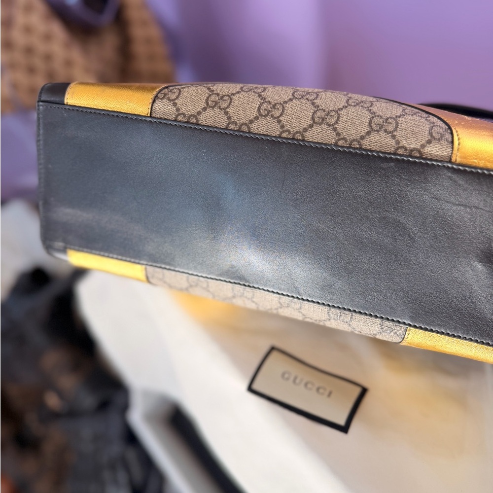 Gucci RARE Black, Gold & Beige GG Supreme Lion Face Bag PRICE DROP - Picture 6 of 14